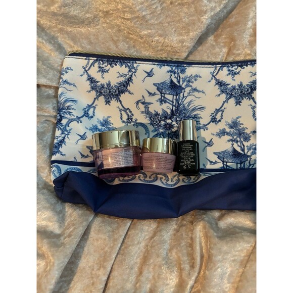 Estée Lauder set of 4 plus bag - Picture 3 of 5